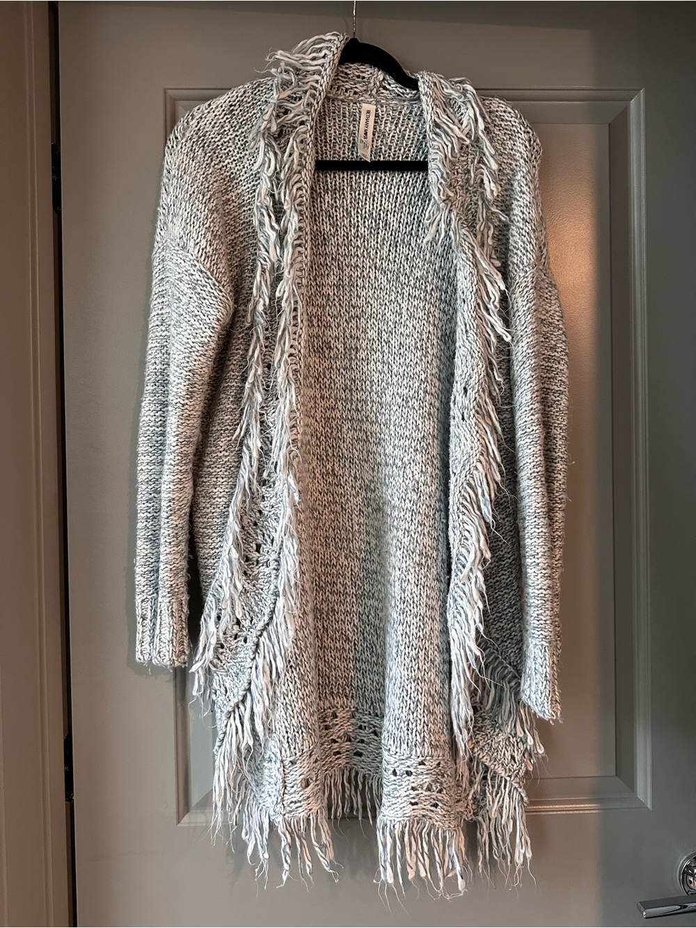 Cozy Fringe Open-Front Women’s Sweater Cardigan - Gray